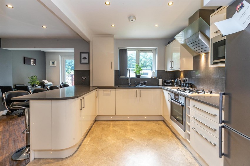 Images for Arnesby Avenue, Sale