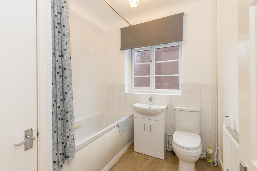 Images for Springfield Road, Sale