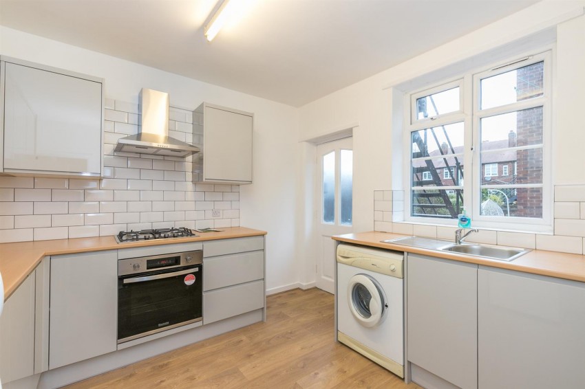 Images for Springfield Road, Sale
