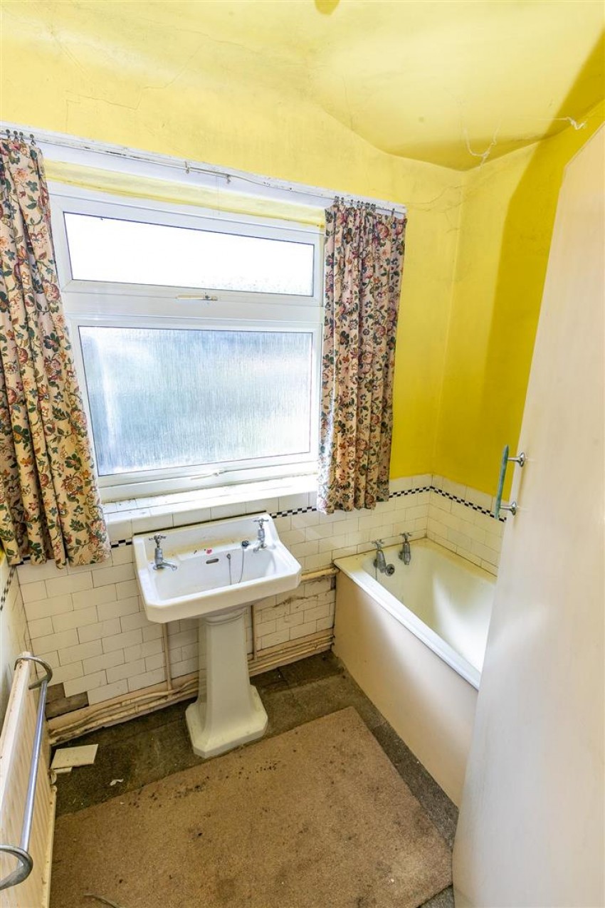 Images for Ollerton Avenue, Sale