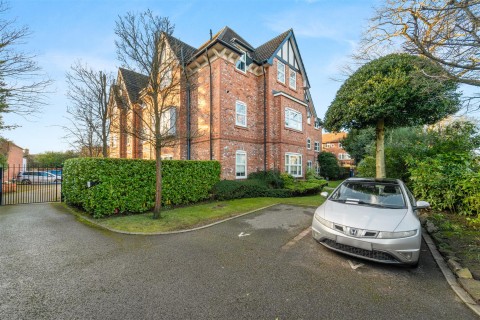 View Full Details for Roselands, Harboro Road, Sale