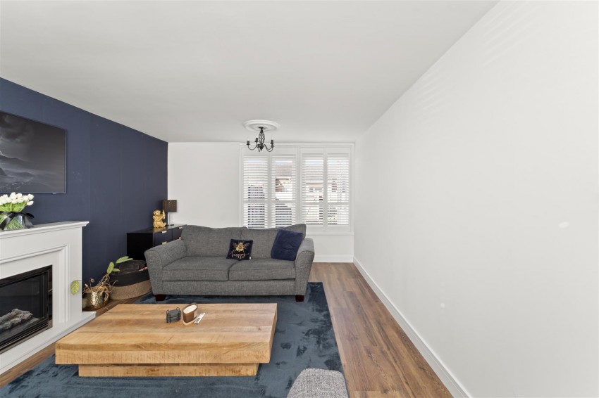 Images for Chepstow Avenue, Sale
