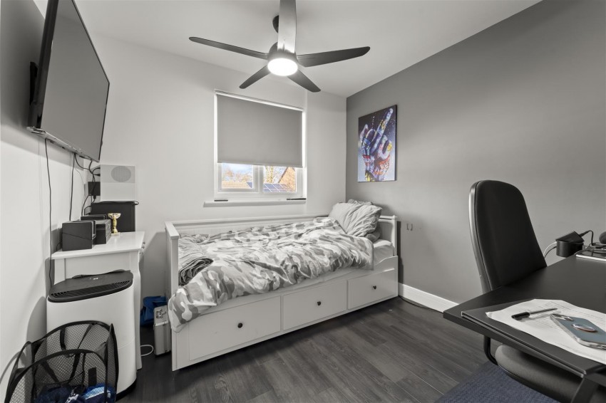 Images for Chepstow Avenue, Sale