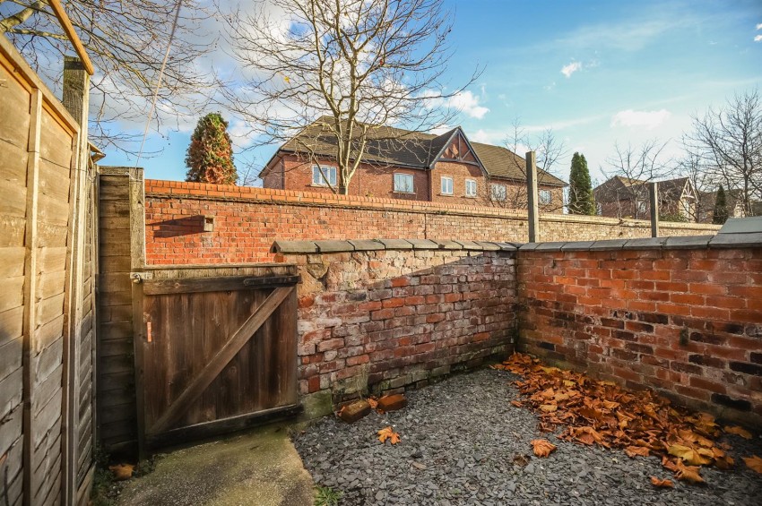 Images for Harley Road, Sale