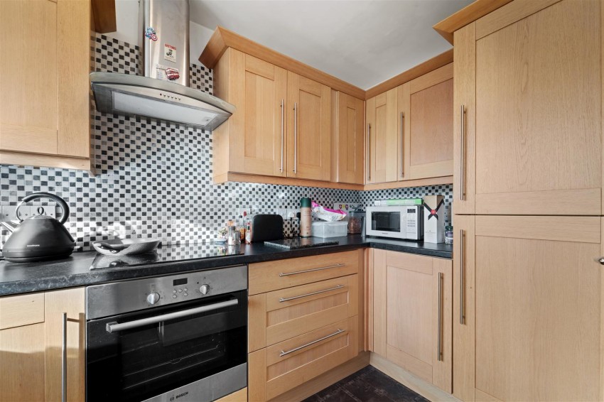 Images for Rookfield Avenue, Sale