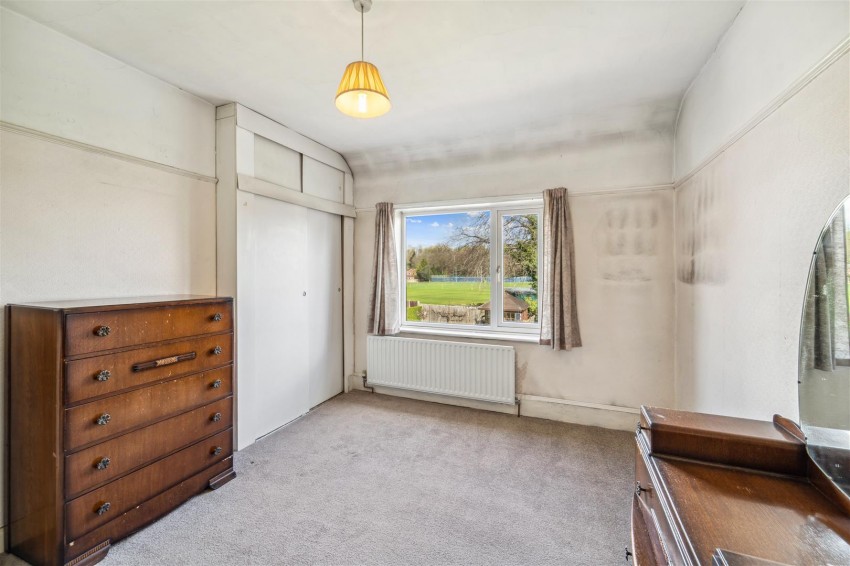 Images for Russell Avenue, Sale