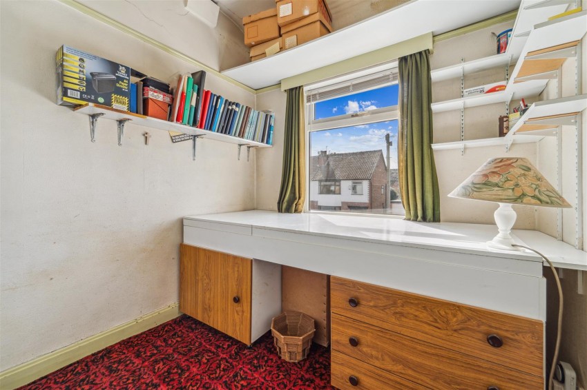 Images for Russell Avenue, Sale