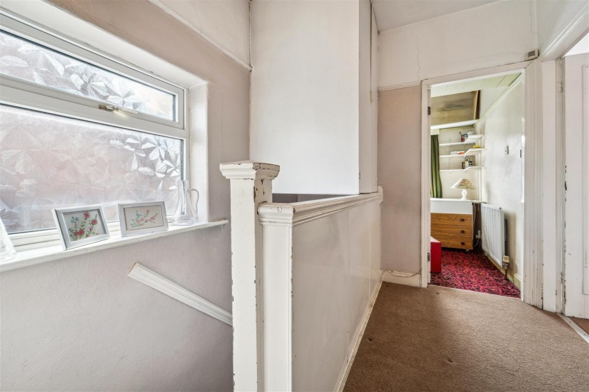 Images for Russell Avenue, Sale