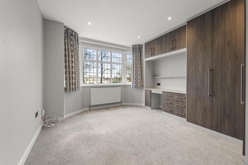 Images for Broad Road, Sale
