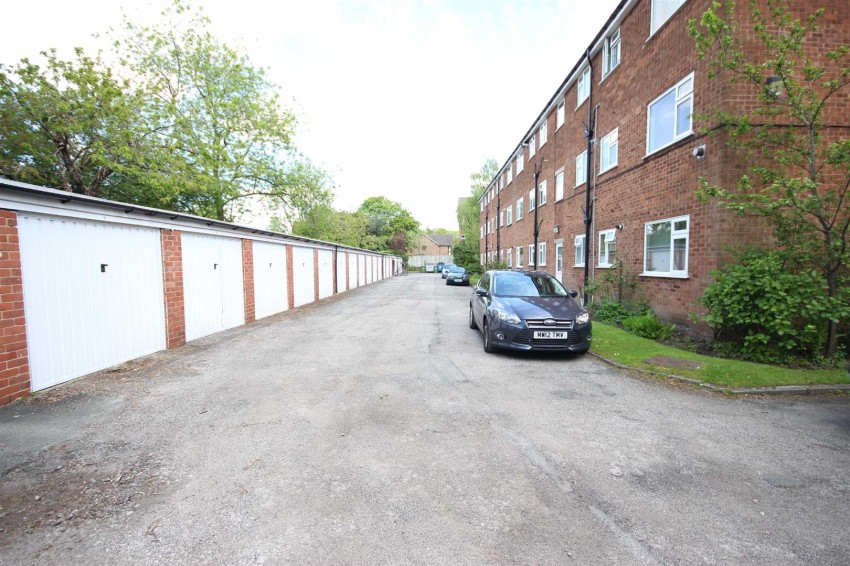Images for Moss Lane, Sale