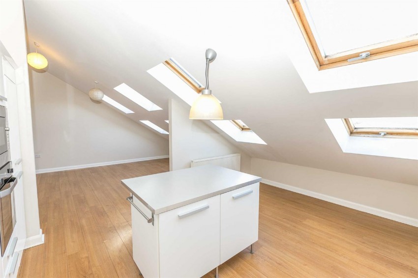 Images for Waters Edge, 104 Harley Road, Sale