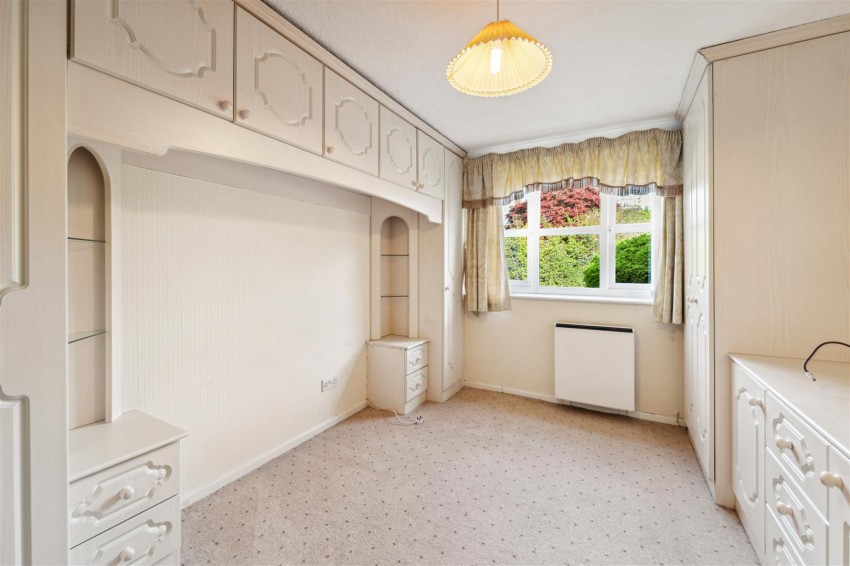 Images for Charlton Drive, Sale