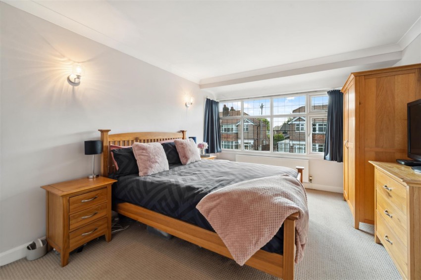 Images for Ravenstone Drive, Sale