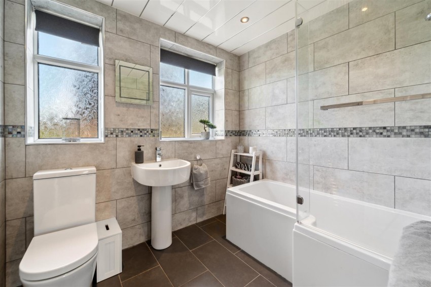 Images for Ravenstone Drive, Sale