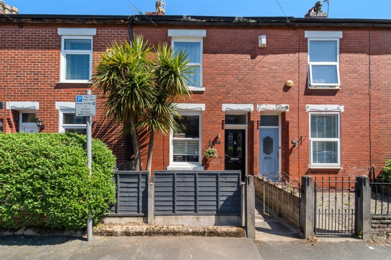 Waverley Road, Sale
