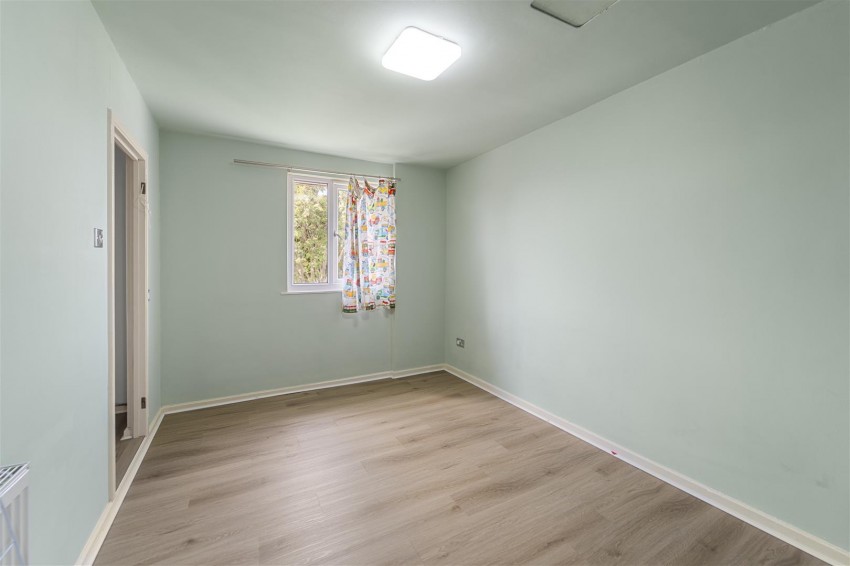 Images for Ascot Avenue, Sale