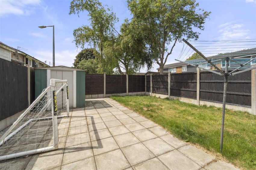 Images for Ascot Avenue, Sale