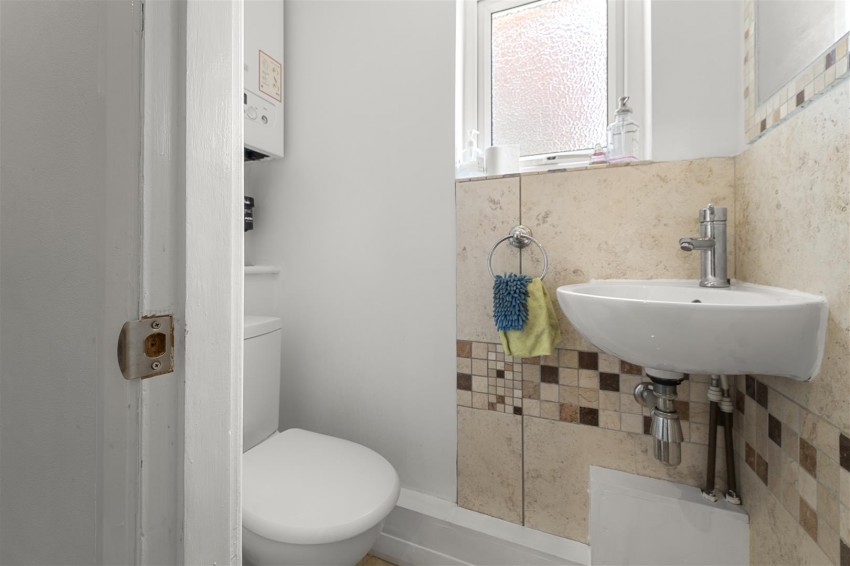 Images for Ascot Avenue, Sale