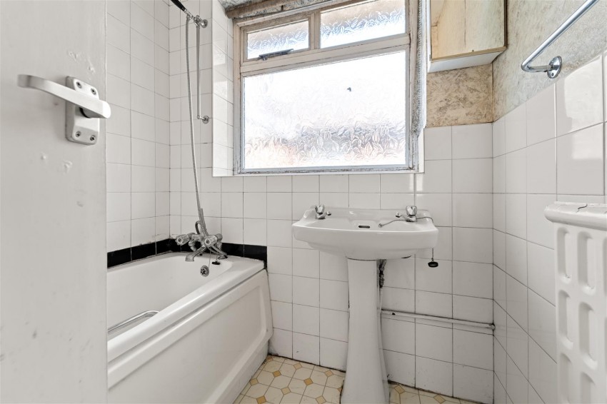 Images for Detached Bungalow, Manor Avenue, Sale
