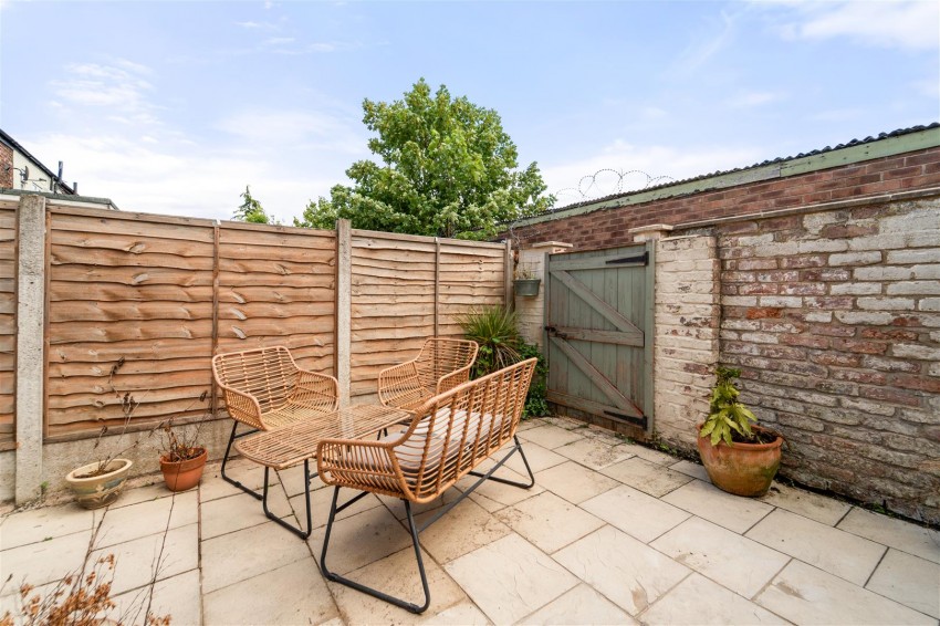 Images for Field Road, Sale