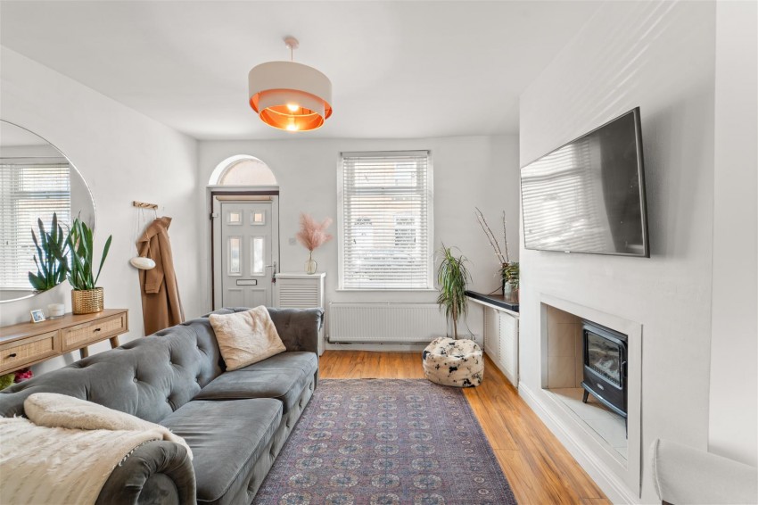 Images for Field Road, Sale