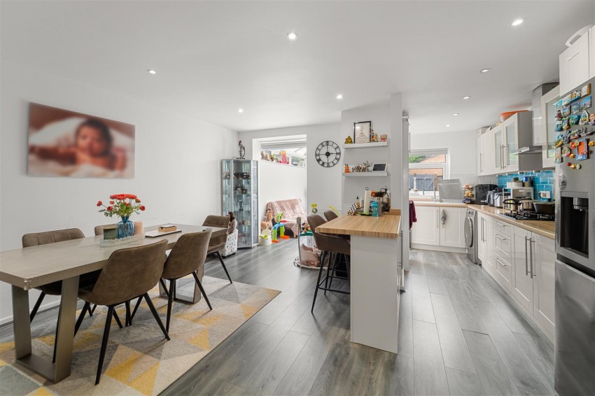 Images for Porthleven Drive, Manchester
