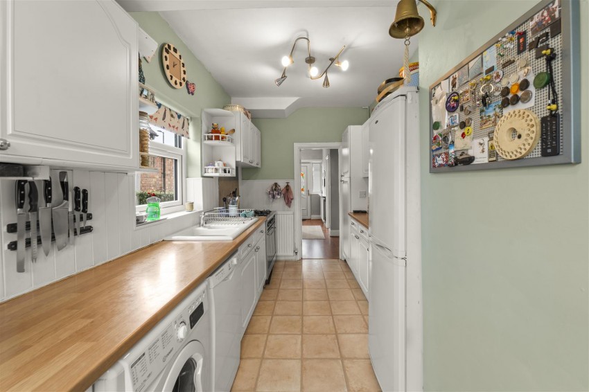 Images for Carrington Lane, Sale