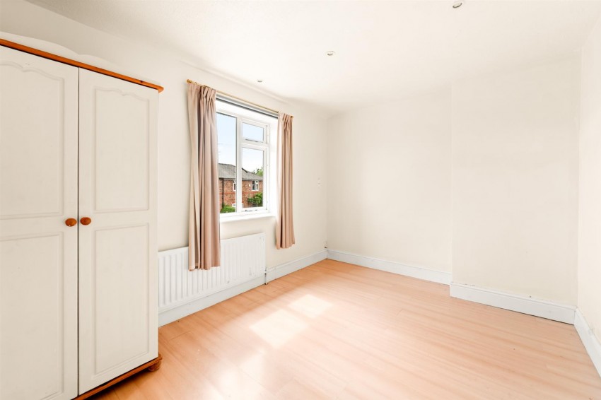 Images for Sefton Crescent, Sale