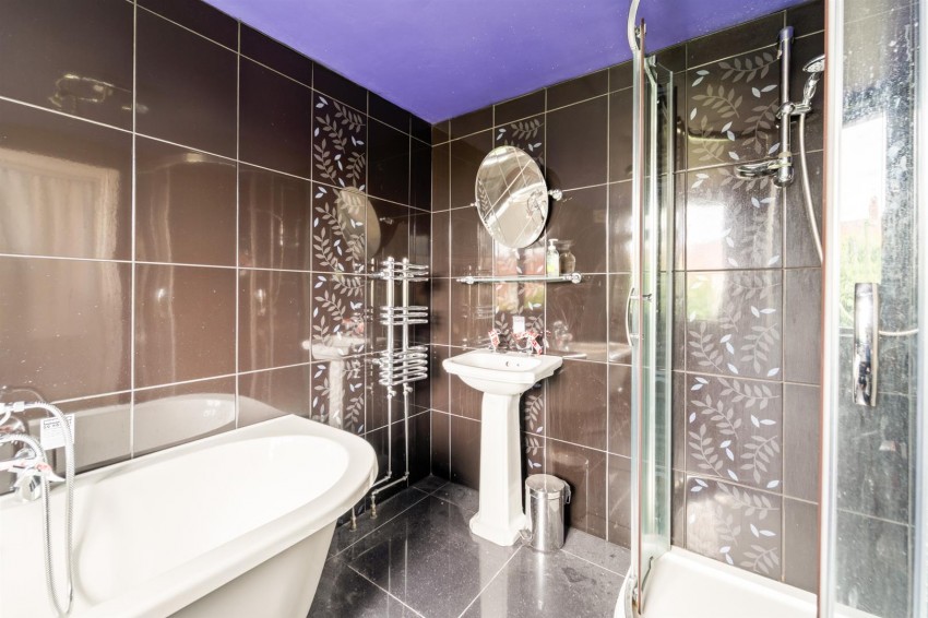 Images for Sefton Crescent, Sale