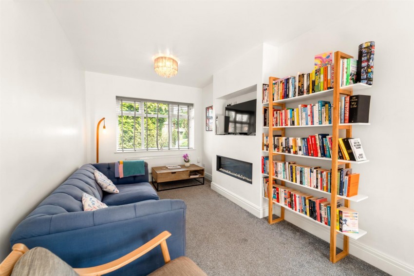 Images for Ashton Lane, Sale