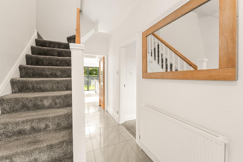 Images for Ashton Lane, Sale