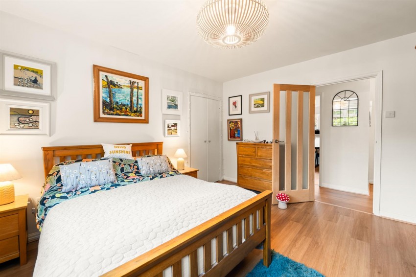 Images for Broad Road, Sale