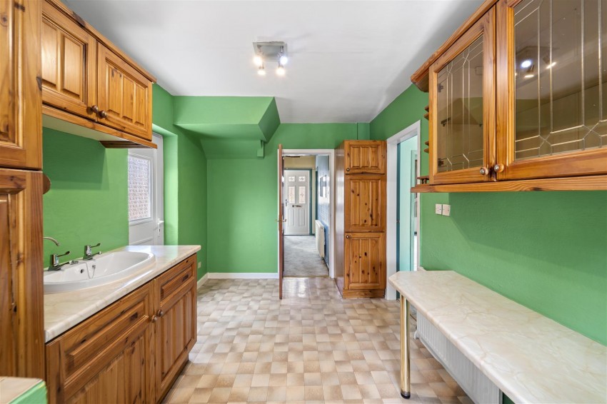 Images for Arnesby Avenue, Sale