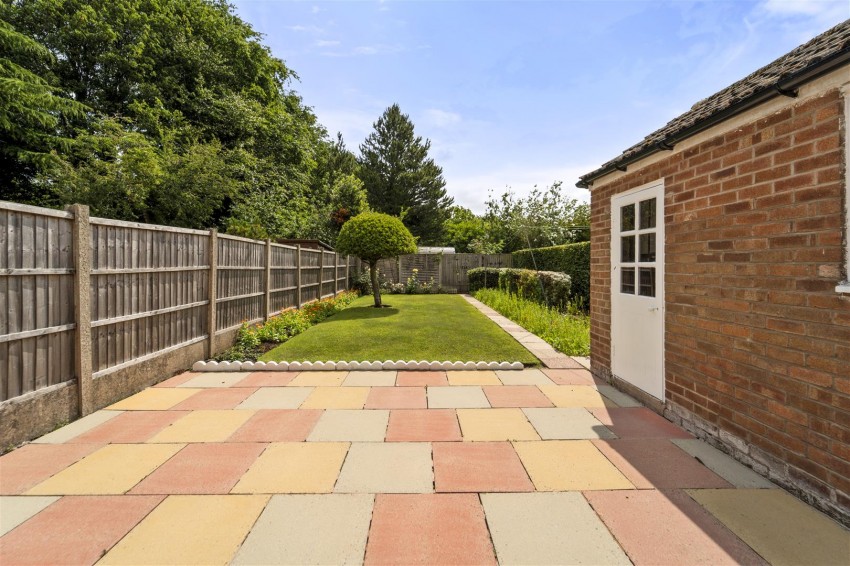 Images for Arnesby Avenue, Sale