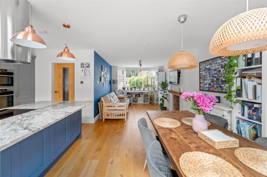 Images for Newlyn Drive, Sale
