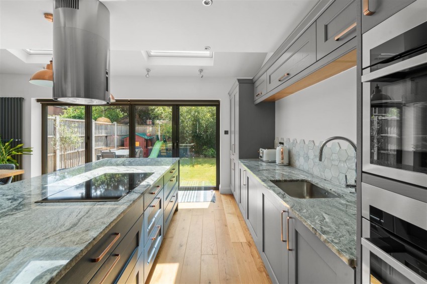 Images for Newlyn Drive, Sale