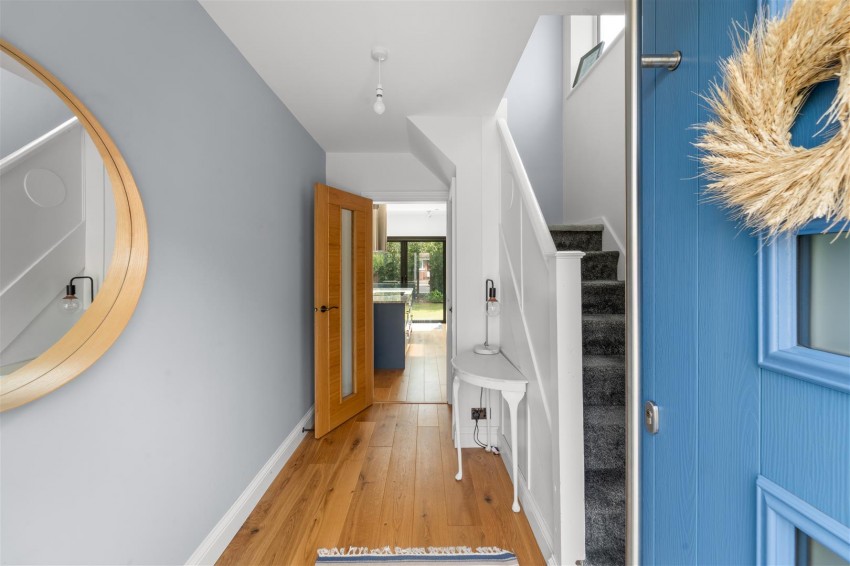 Images for Newlyn Drive, Sale