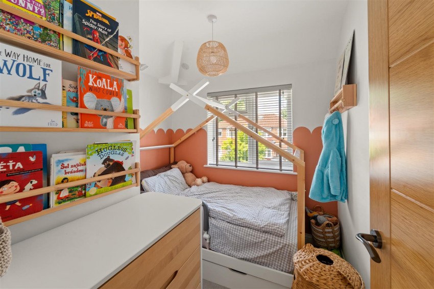 Images for Newlyn Drive, Sale