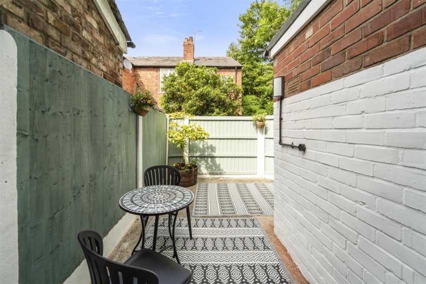 Images for Roebuck Lane, Sale