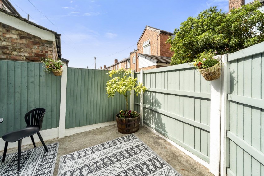 Images for Roebuck Lane, Sale