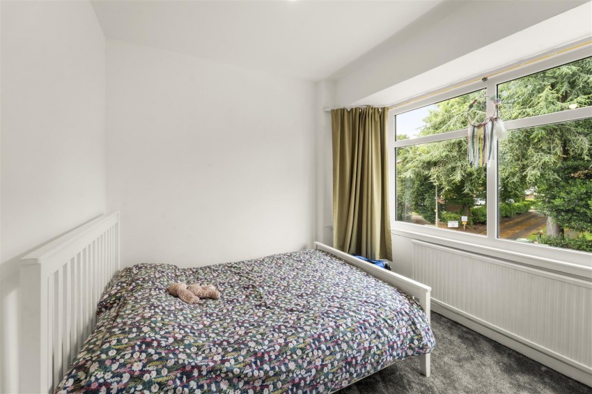 Images for oakfield, Ashton on Mersey, Sale