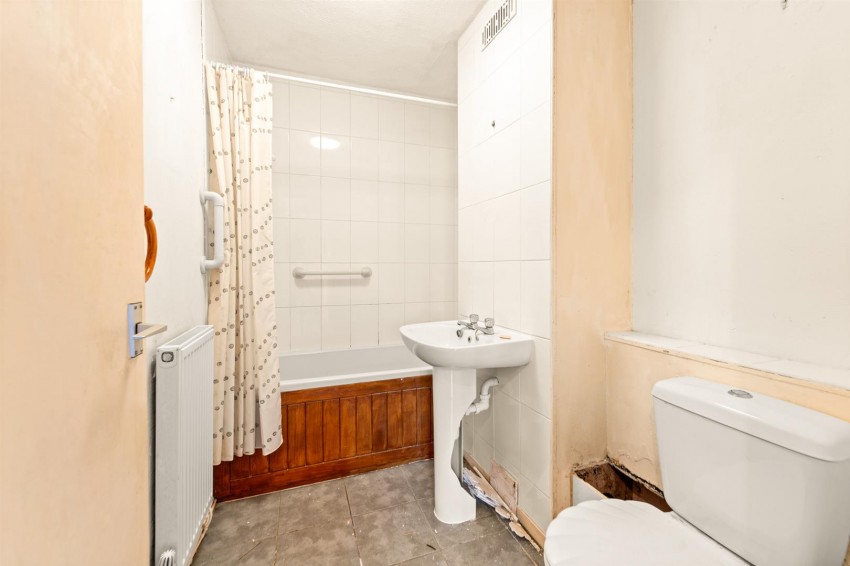 Images for Brooklands Road, Sale