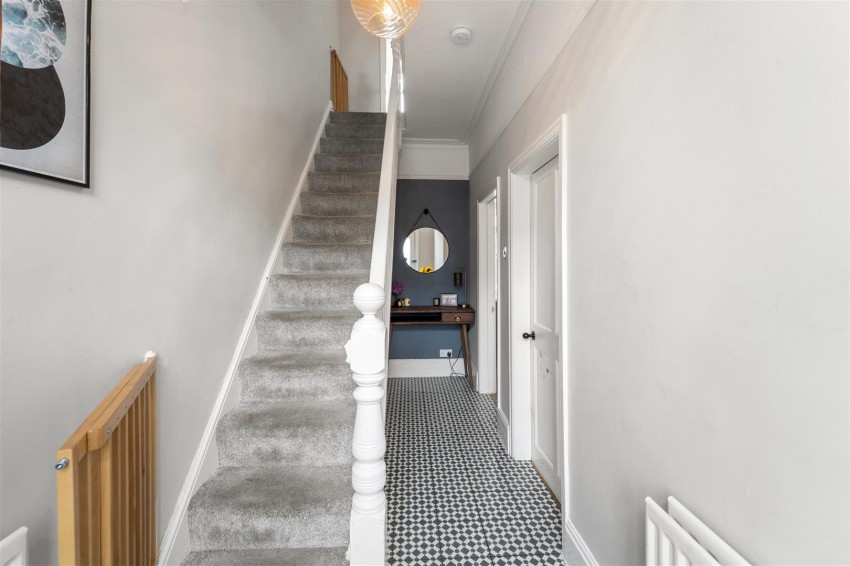 Images for Harcourt Road, Sale