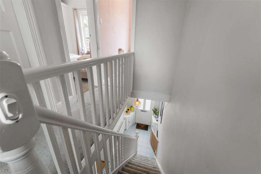 Images for Harcourt Road, Sale