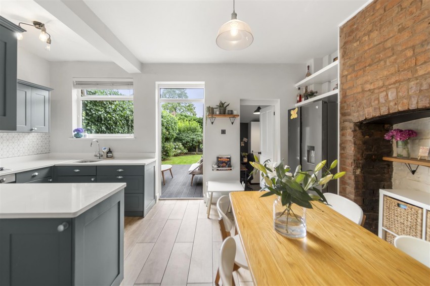 Images for Harcourt Road, Sale