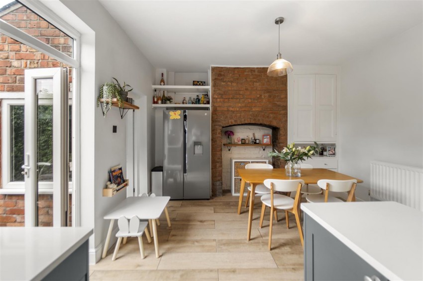 Images for Harcourt Road, Sale