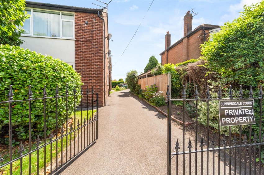 Images for Apt with Private Entrance, Sunningdale Court, Northenden Road, Sale