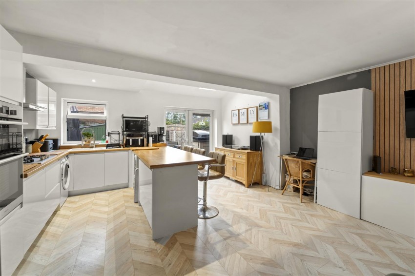 Images for Amberwood Drive, Manchester