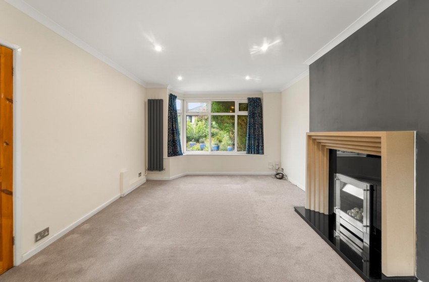 Images for Harewood Avenue, Sale