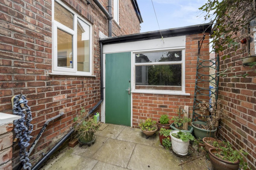Images for Vernon Avenue, Stretford